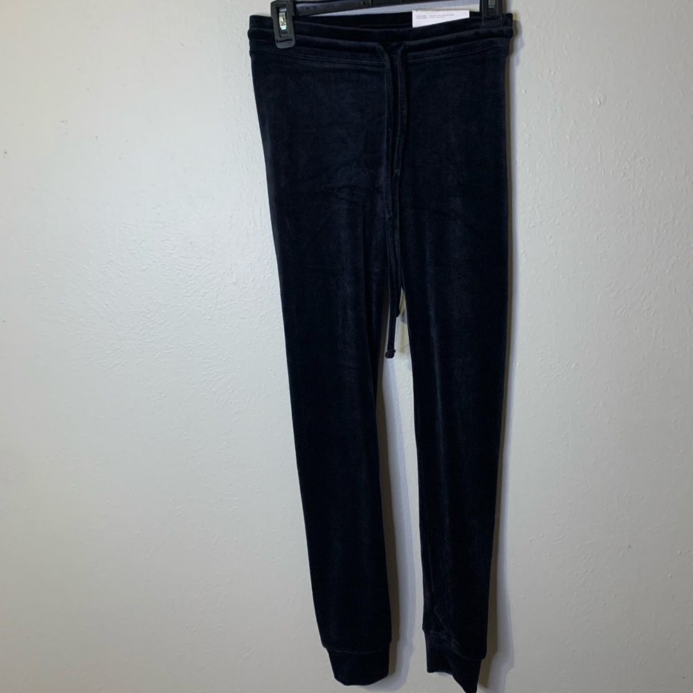 Black American Eagle Super Hi-rise Plush Legging